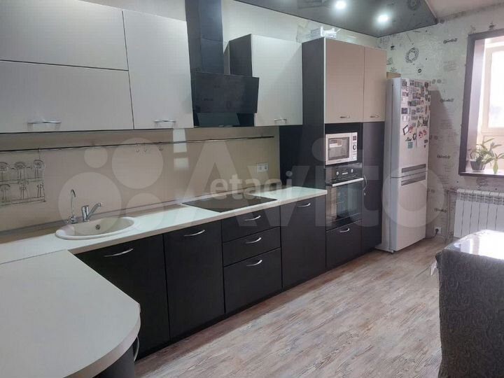 2-к. квартира, 64,3 м², 2/17 эт.