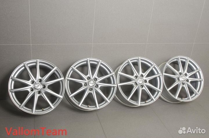 Лот UP29648236 Фирменные 18-е диски weds joker