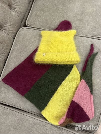 Комплект шапка с косынкой