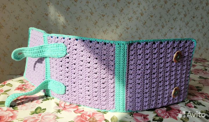 Вязаный органайзер для крючков