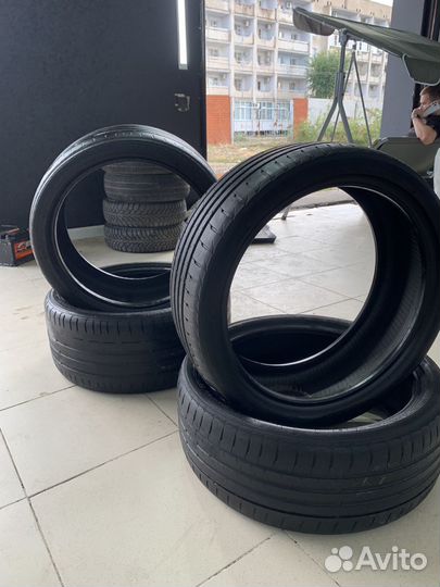 Bridgestone Potenza S001 225/40 R19 и 255/35 R19 E