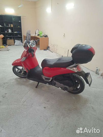 Aprilia Scarabeo 250