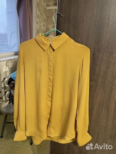 Рубашка hm горчичная