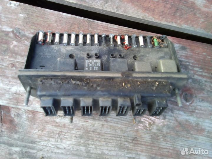 Блок предохранителей ваз 2105