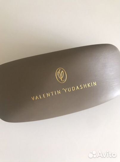 Солнцезащитные очки оригинал Валентин Юдашкин