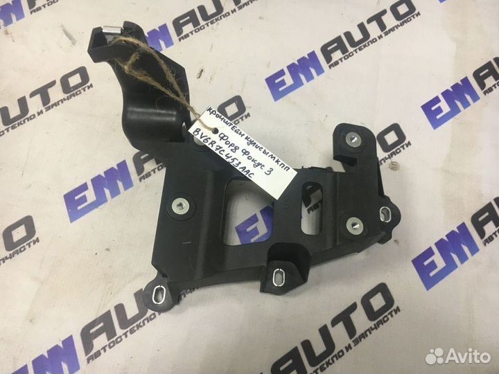 Кронштейн кулисы МКПП Форд Фокус 3