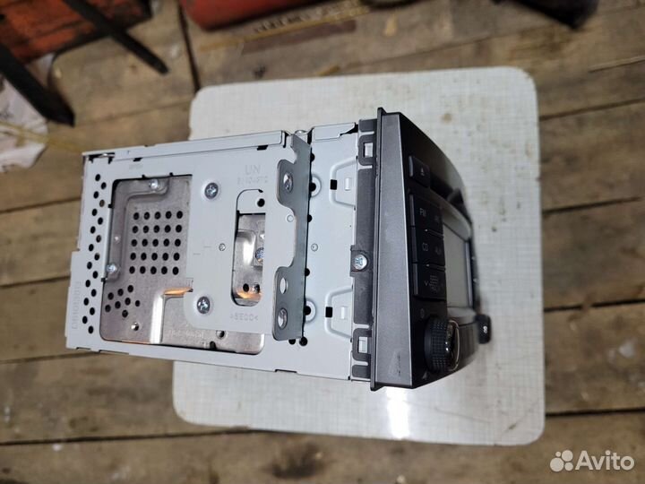 Магнитола KIA Carens