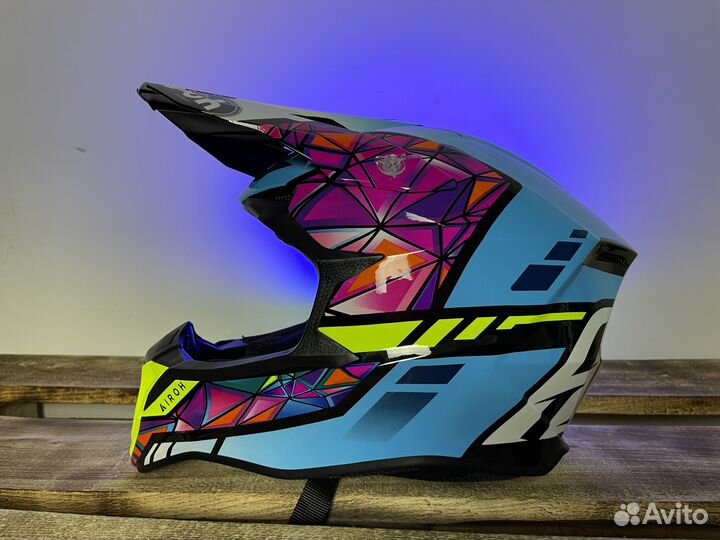 Кроссовый шлем Airoh Wraap Blue