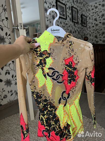 Купальник для художественной гимнастики