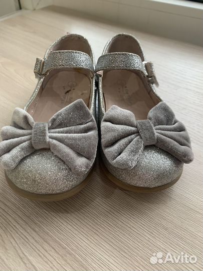 Туфли для девочки 23 размер
