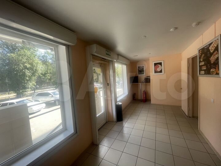 Торговая площадь, 75.7 м²