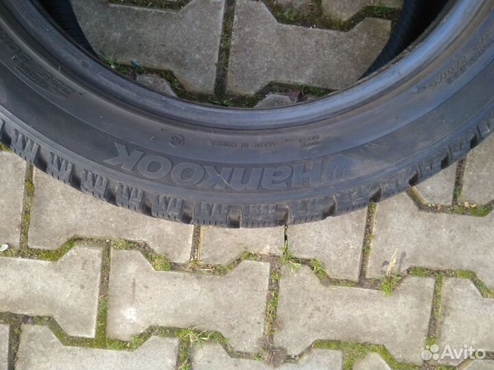 Hankook Winter I'Pike 225/50 R17