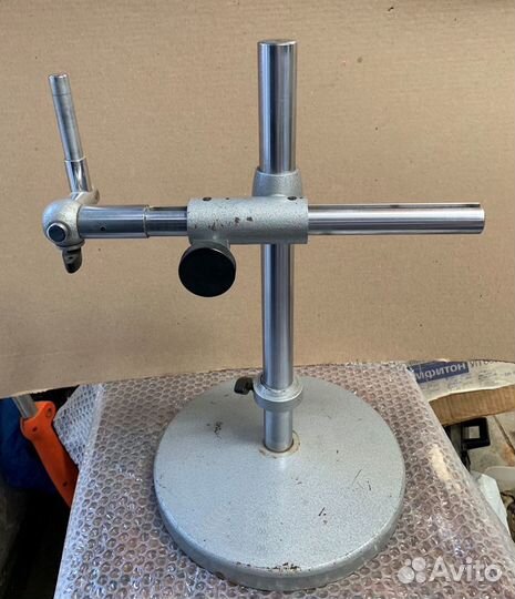 Штатив для микроскопа