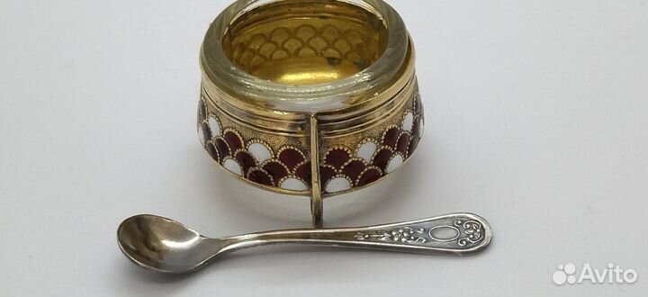 Солонка С ложечкой эмаль. мельхиор., позолота ссс