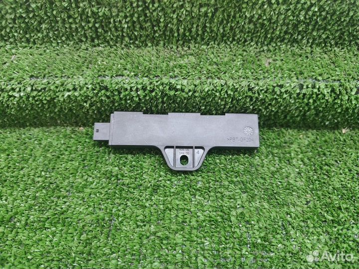 Антенна комфортного доступа BMW 7