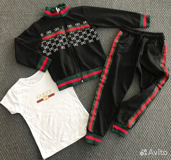 Спортиный костюм