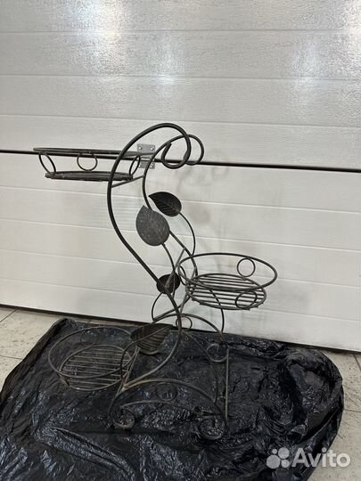 Подставка для цветов