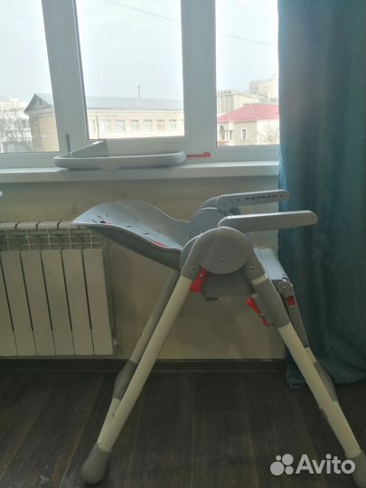 Стульчик для кормления детский
