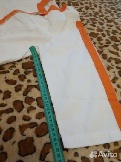 Медицинский халат 50-52 размер состояние нового