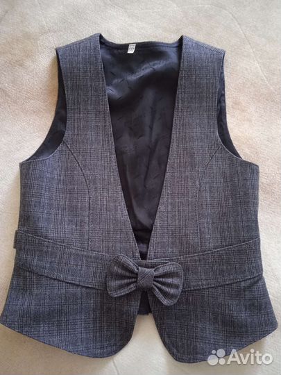 Жилетка для девочки школьная