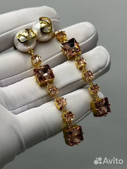 Серьги Valentino