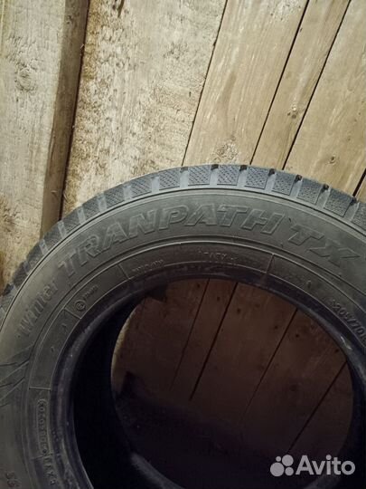 Winter Tact UG 4 205/70 R15