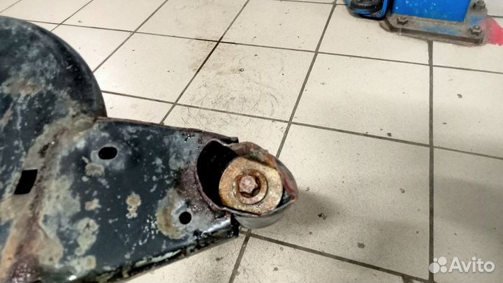 Подрамник Опель Астра Н