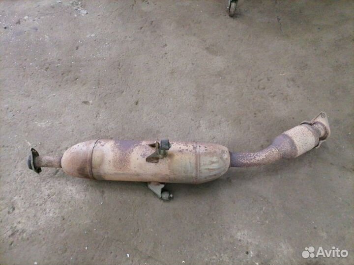 Приемная труба глушителя Toyota Corolla ZRE151L