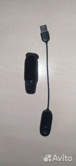 Часы xiaomi mi band 4