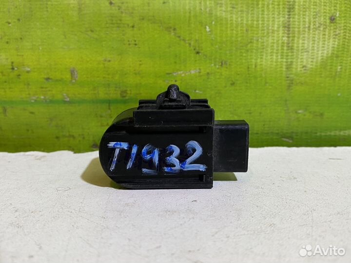 Зуммер парктроника Toyota Camry V40 8934333010