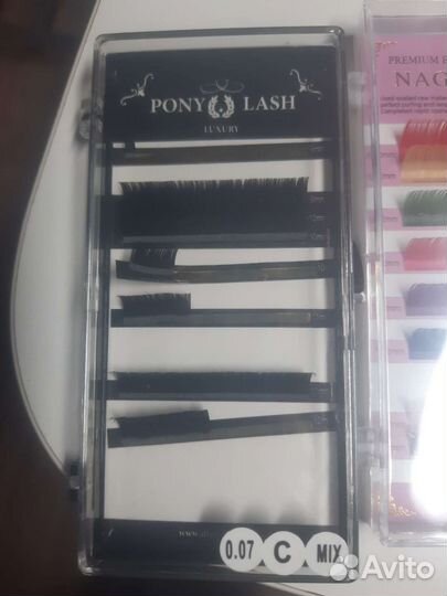 Для наращивания ресниц