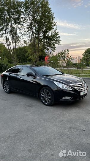 Hyundai Sonata, 2012