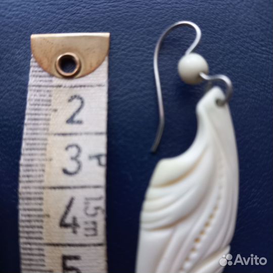 Серьги кость