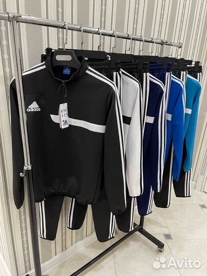 Спортивный костюм мужской Adidas