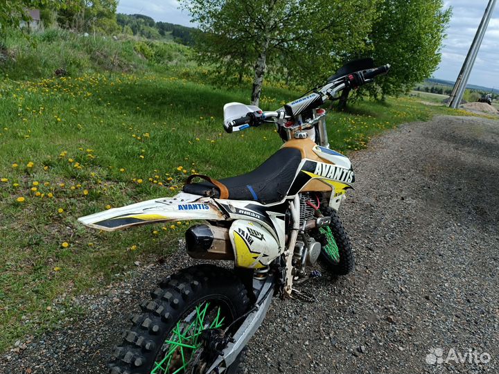 Avantis fx250 lux