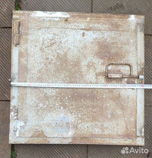 Люк металлический