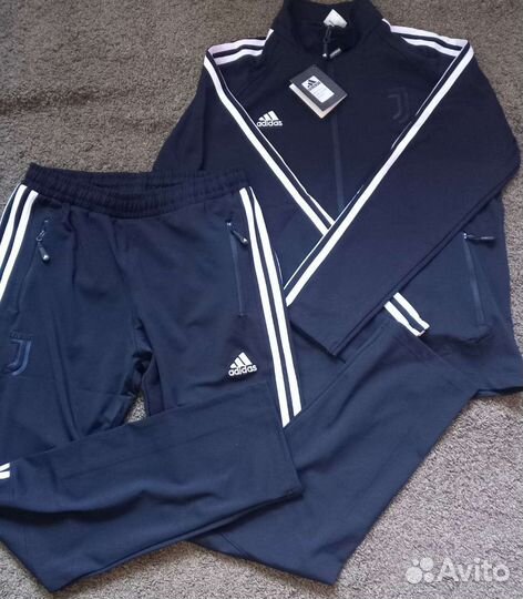 Тренеровочный футбольный костюм Ювентус Адидас