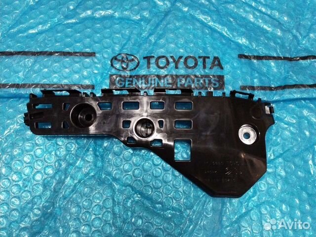 Кронштейн бампера Прадо 150 передний правый 2 рест