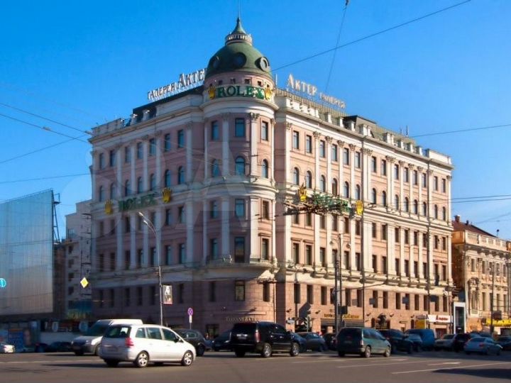 Сдам торговое помещение, 222 м²