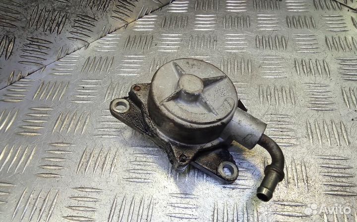 Насос вакуумный Renault Espace