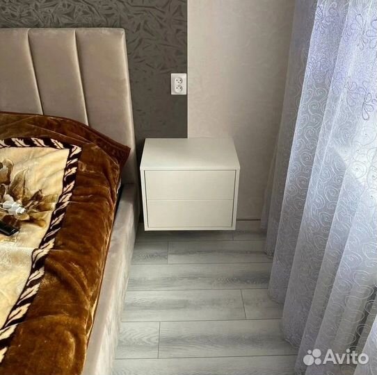 Тумба в спальню