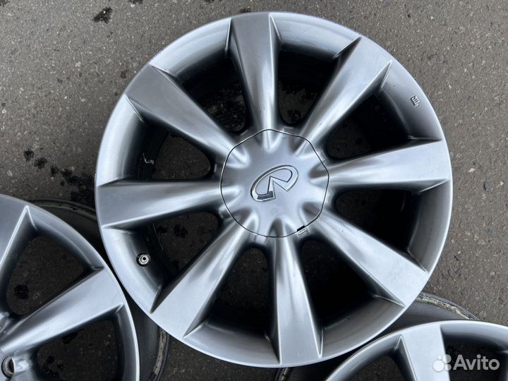 Оригинальные диски Infiniti R18 5x114.3 Dia 66.6