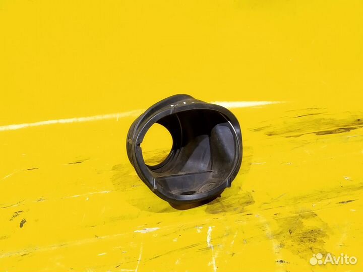 Уплотнитель горловины бензобака Toyota Camry V40