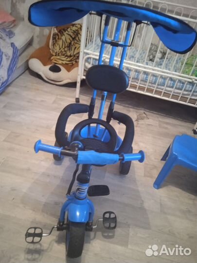 Детский трехколесный велосипед бу