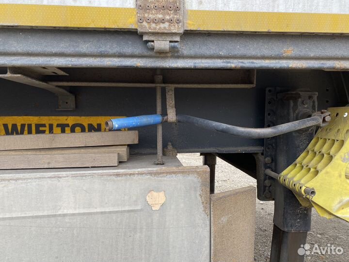 Полуприцеп шторный WIELTON NS 3, 2012