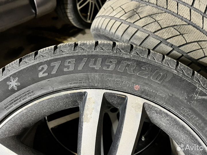 Комплект колёс в сборе 275/45 R20
