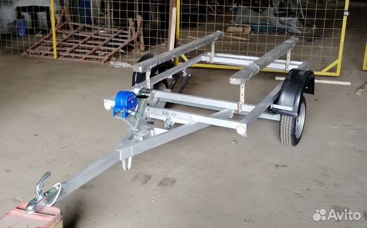Лодочный прицеп (самосвал), 3.9 м цинк