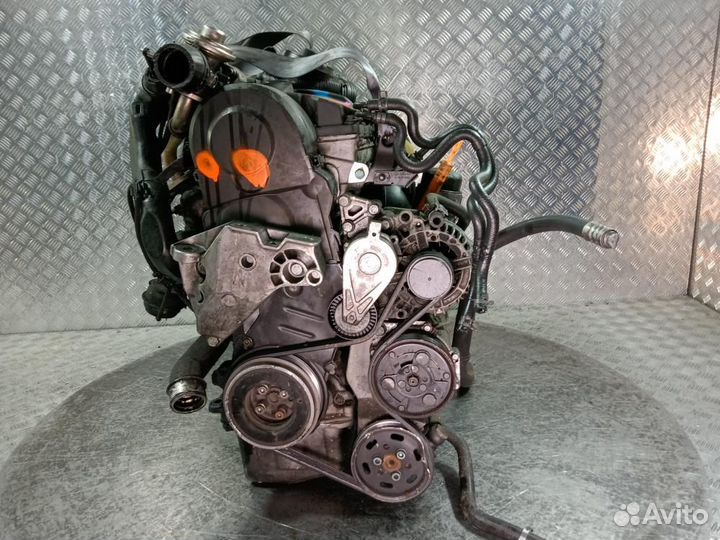 Двигатель Volkswagen Golf 4 (97-06) AJM