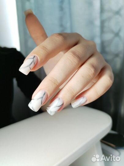 Мастер маникюра