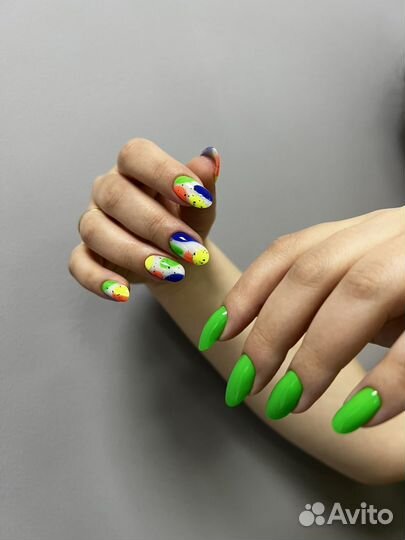Маникюр с покрытием гель-лак